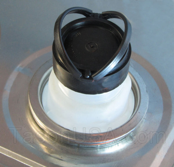 Crimp-On Pull Out Spout for Plastic And Steel Containers